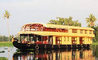 Butterfly Premium Houseboat, Alleppey 1